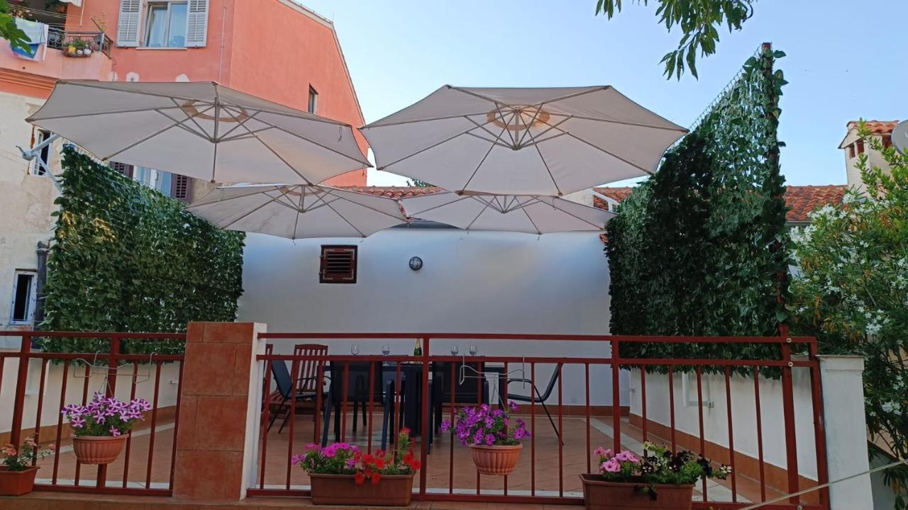 Studio Apartment Jemi Pula Zewnętrze zdjęcie