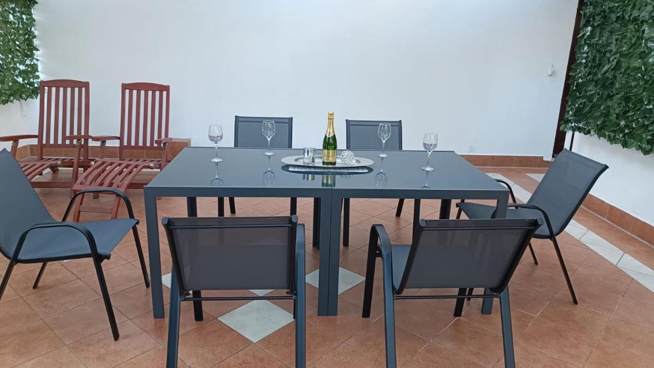 Studio Apartment Jemi Pula Zewnętrze zdjęcie